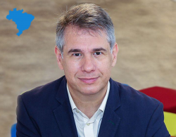 imagem-ciro-foto-com-picto-brasil